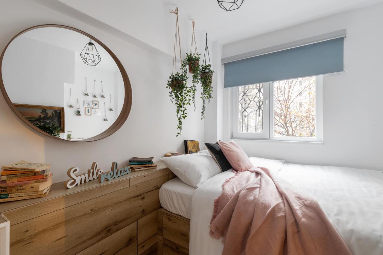 Eclectic 3 Bedroom Calea Victoriei By Urbanesq Bukareszt Zewnętrze zdjęcie