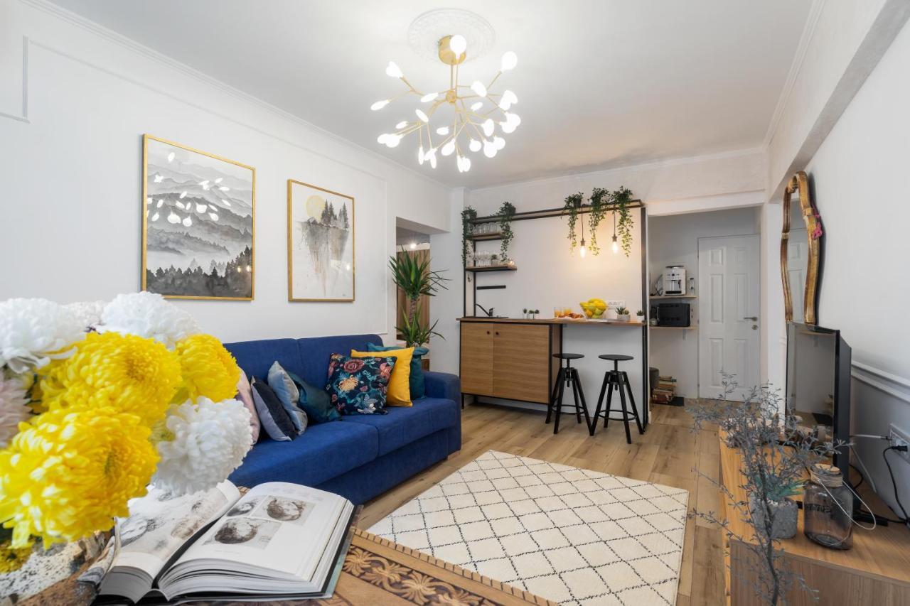 Eclectic 3 Bedroom Calea Victoriei By Urbanesq Bukareszt Zewnętrze zdjęcie